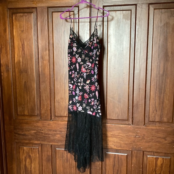 Forever 21 NWOT floral sleeveless slip lace black pink midi dress size Small - Picture 1 of 8